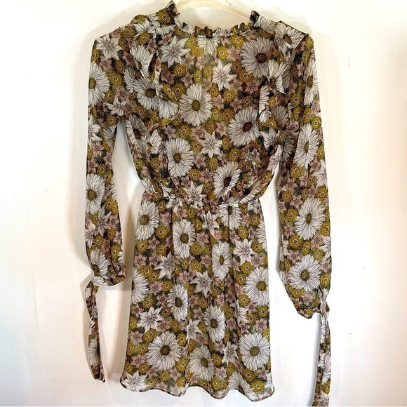 Lost & Wander Dress Floral Sheer Khaki Green Pink Daisies Ruffle Size Medium - Picture 2 of 6